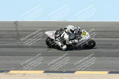 media/May-10-2025-Race Pace (Sat) [[db32fef2da]]/Vested/3-Bowl Set 1 (9am)/